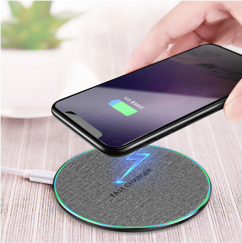 Premium Wireless Charger 30W Fast Charging Pad MagSafe Compatible USB-C Qi Wireless Charging Slim Dock