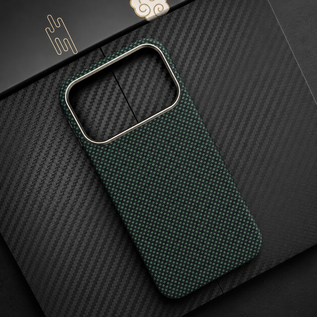 Premium iPhone Case MagSafe Compatible Aramid Carbon Fiber Cover Ultra Thin Shock Resistant Slim Lightweight Matte Camera Protection Full Coverage
