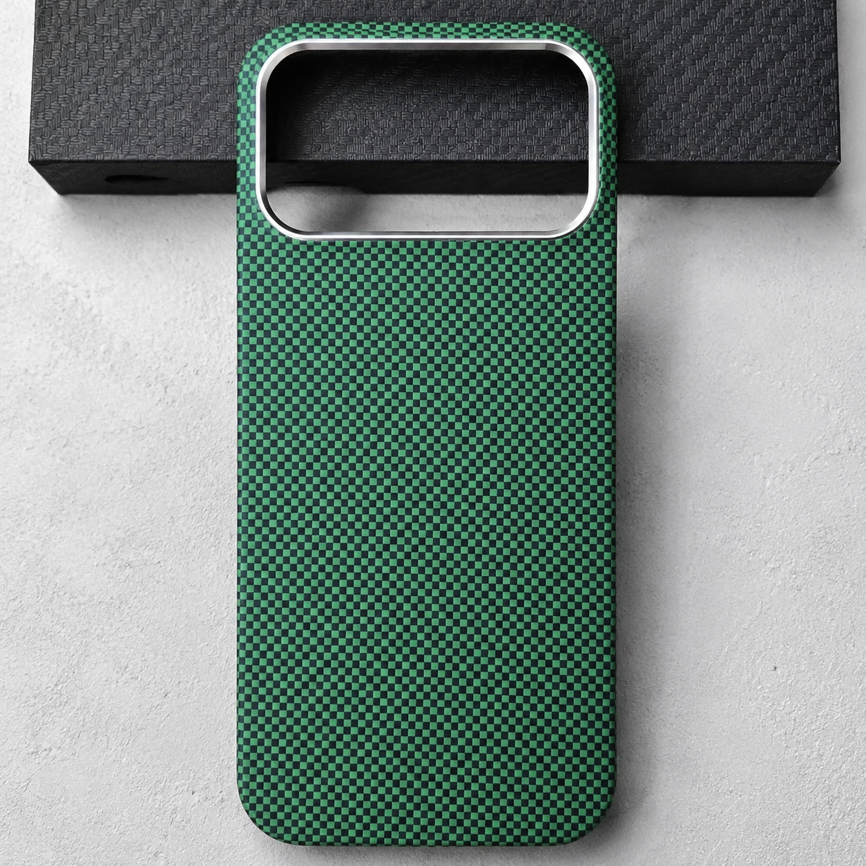 Premium iPhone Case MagSafe Compatible Aramid Carbon Fiber Cover Ultra Thin Shock Resistant Slim Lightweight Matte Camera Protection Full Coverage